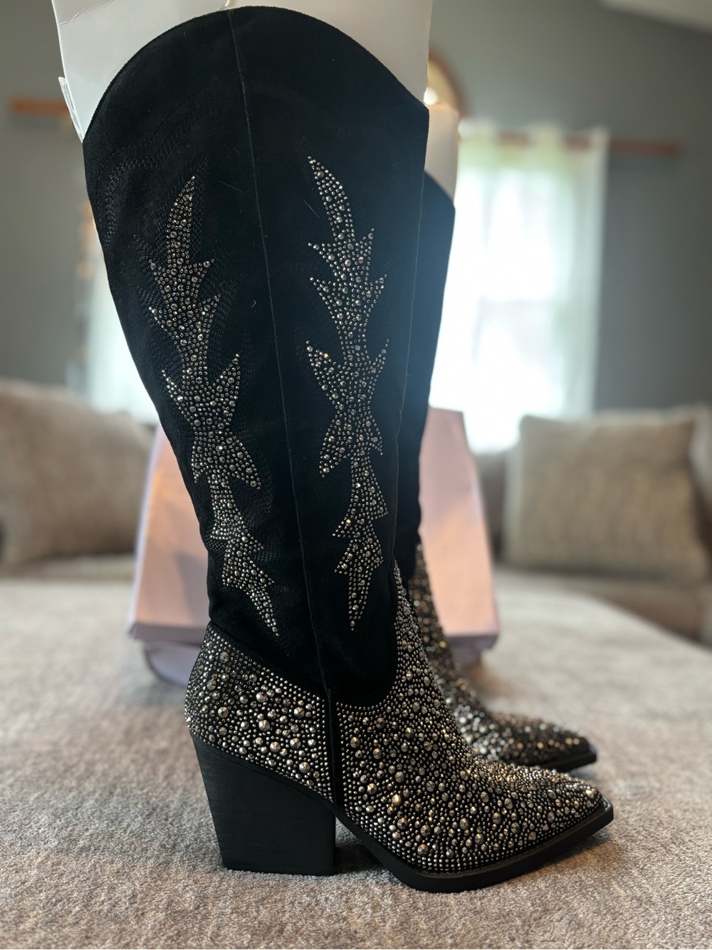 Madden Girl Apple Women’s Embellished Western Boots Black Size 10 - Picture 2 of 10